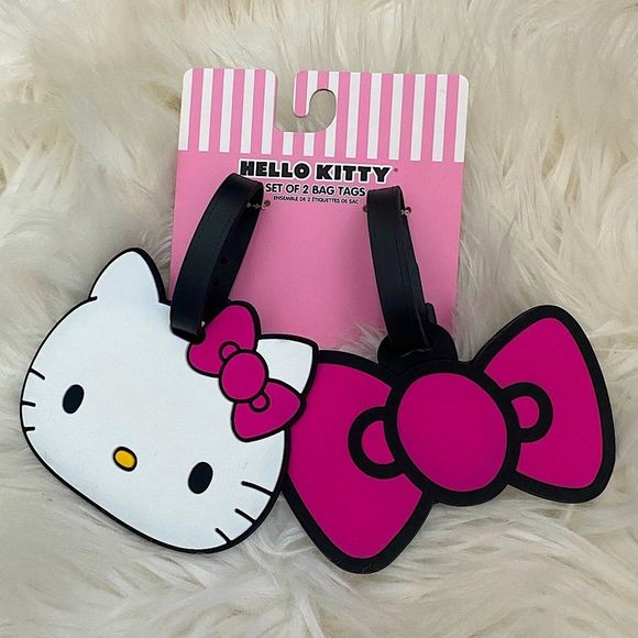 Hello Kitty Travel Luggage Bag Tags (Set of 2) - Picture 2 of 7